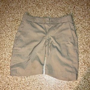 Men’s size M hybrid board shorts
